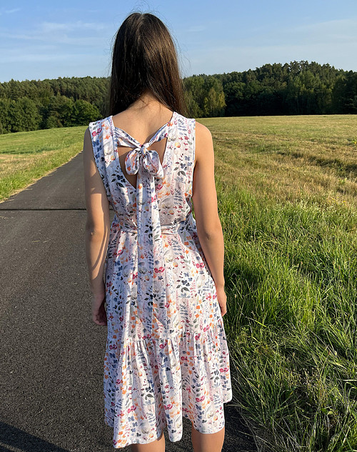 Letní šaty 1/1 - FLORAL MUSE
