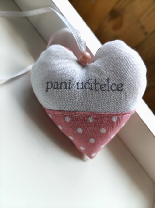 Srdíčko - paní učitelce