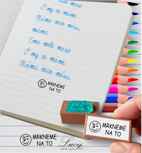 Školní textové razítko Mrkneme na to