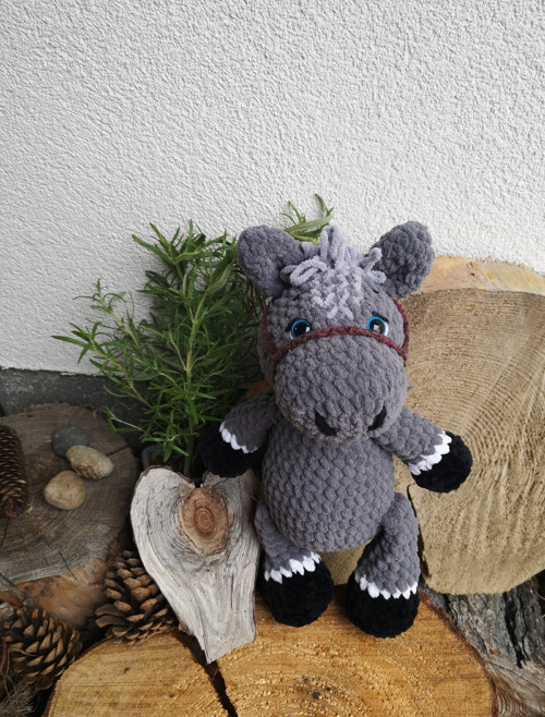 Koníček 32 cm