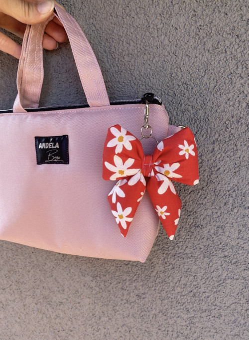 Bags charm / Klíčenka / přívěsek - mašlička malá