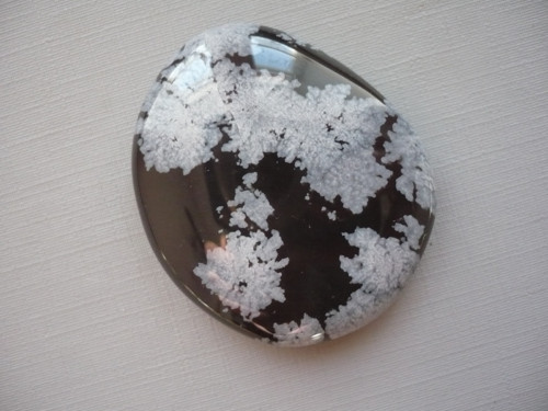 Placka - obsidián vločkový 43 mm, č.1146