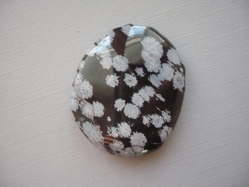 Placka - obsidián vločkový 38 mm, č.1147