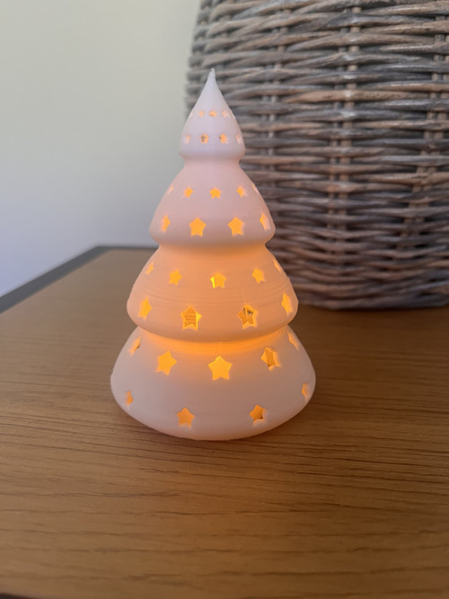 Stromeček s led svíčkou