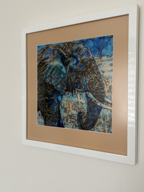 Ručně vyšívaný obraz 41x40 cm