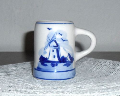 Porcelánová miniatura, KORBEL, větrný mlýn