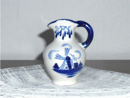 Porcelánová miniatura, DŽBÁNEK, větrné mlýny
