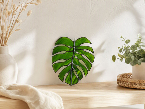 Monstera Leaf