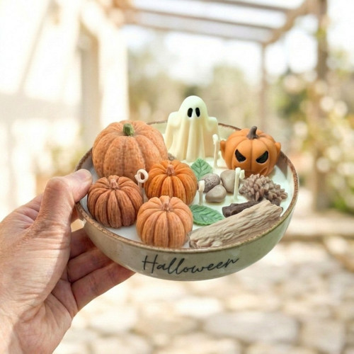 Designová svíčka v keramické misce "Halloween"