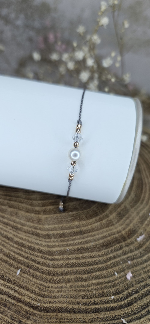 Náramek s říční perličkou a SWAROVSKI korálkami