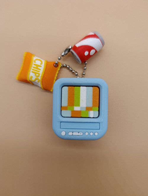 Retro televize – 3D tištěný klikač a přívěsek