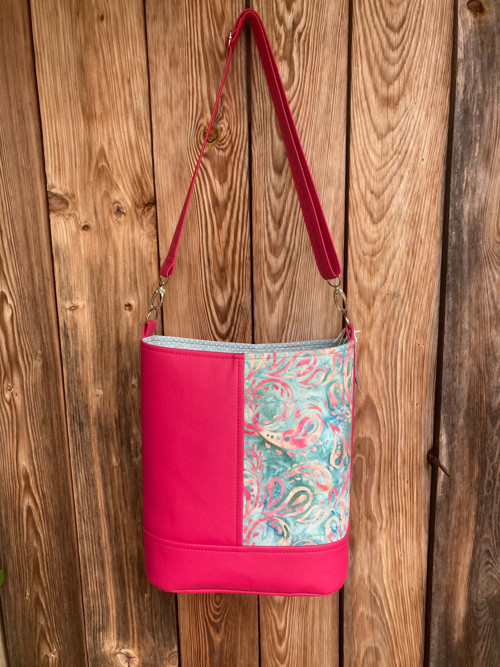 Crossbody kabelka