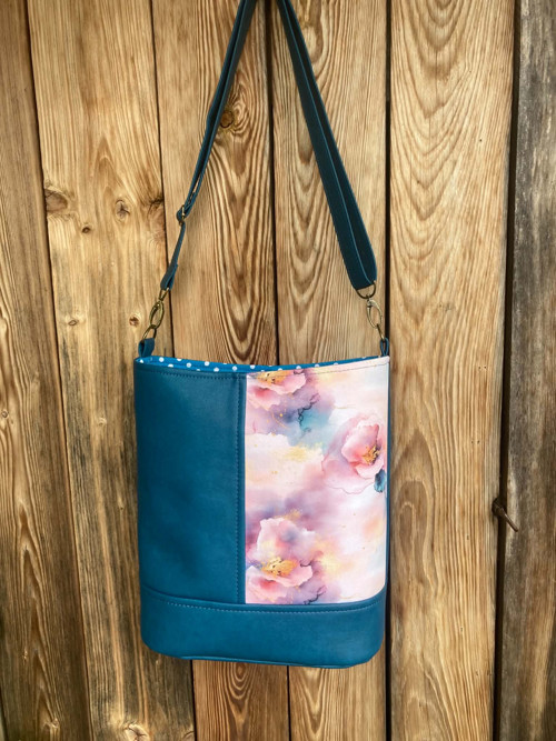 Crossbody kabelka