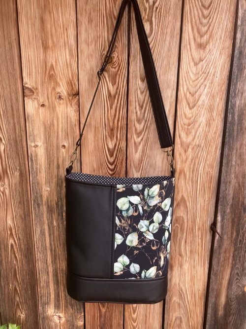 Crossbody kabelka