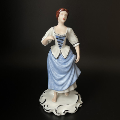 Royal Dux Soška Žena, zahradnice 15.5 cm
