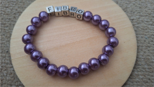 Fibromyalgie náramek 6mm perly fialové