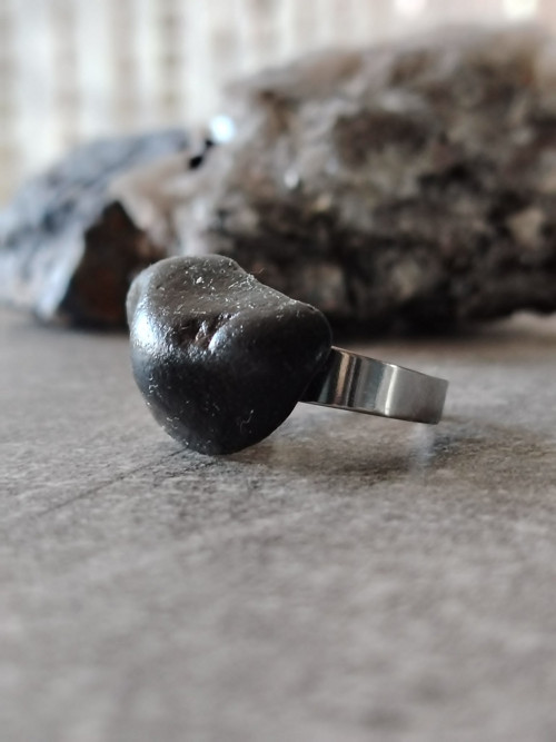 Prsten s pazourkem