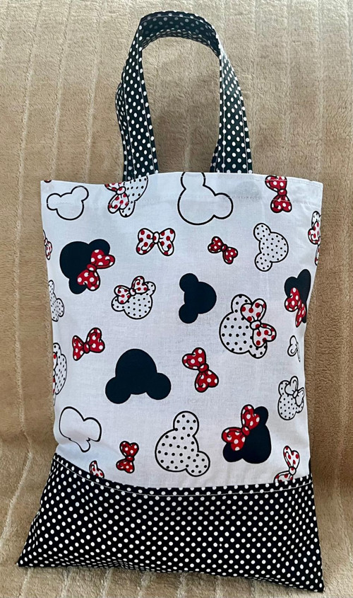 Minnie, černý puntík