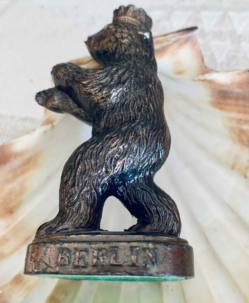 Soška medvěda "Berlín"