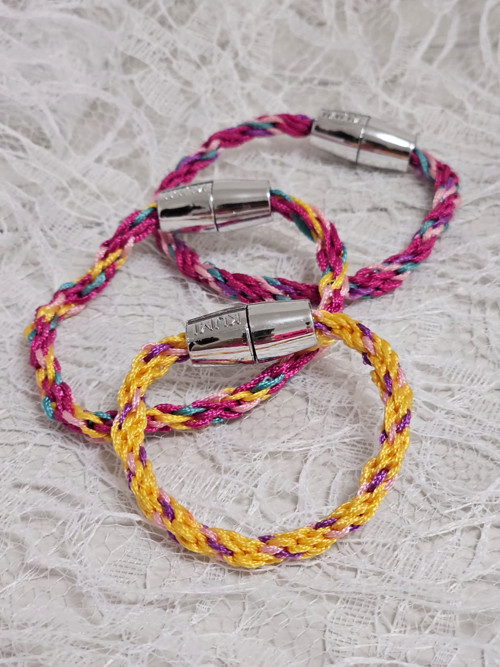 3x náramek