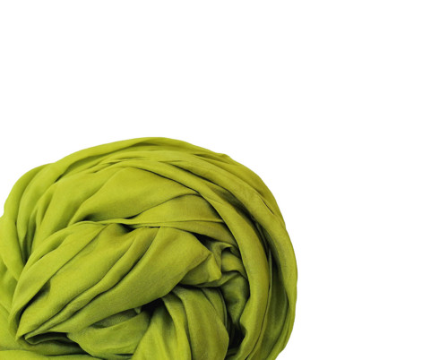 "gold green" hedvábná šála, pléd 180x90 skladom