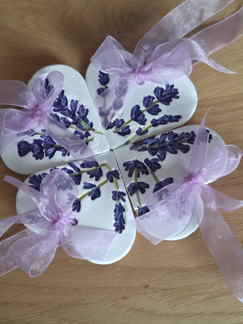 Malovaná srdíčka Lavender