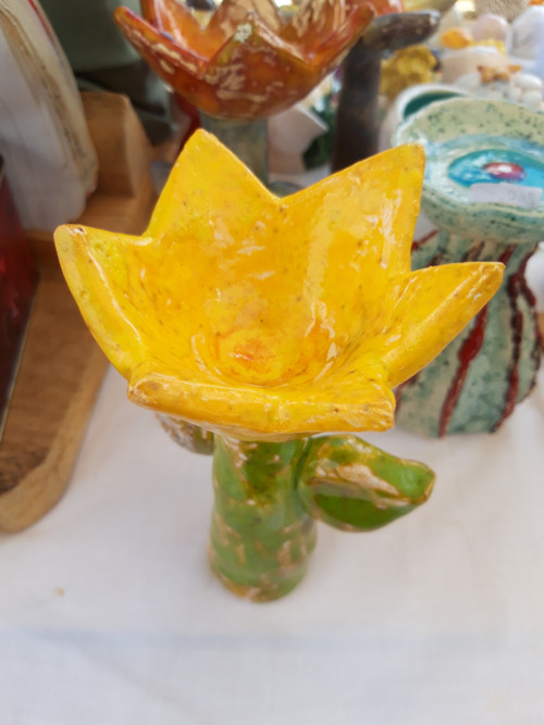 Tulipán na tyčku do zahrady....