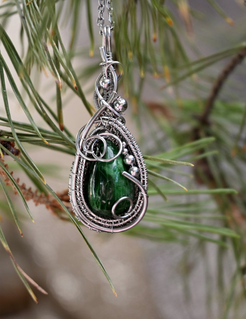 Přívěsek malachitová kapka wire wrapping