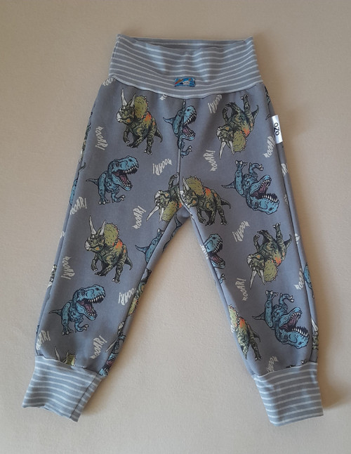 Tepláky - bez kapes, dino- vel. 86 - 92