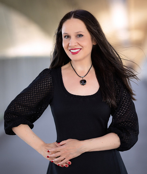 Romantická halenka "Black Poetry" No.1