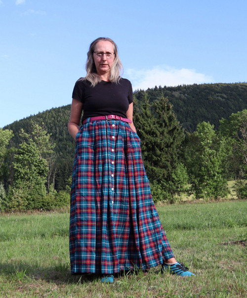 Flanelová sukně s propínáním