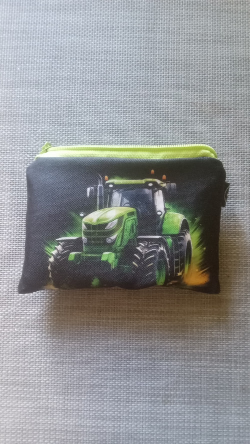 Traktor kapsička