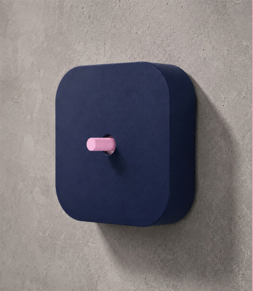 NAVY BLUE – designový kryt na vypínač