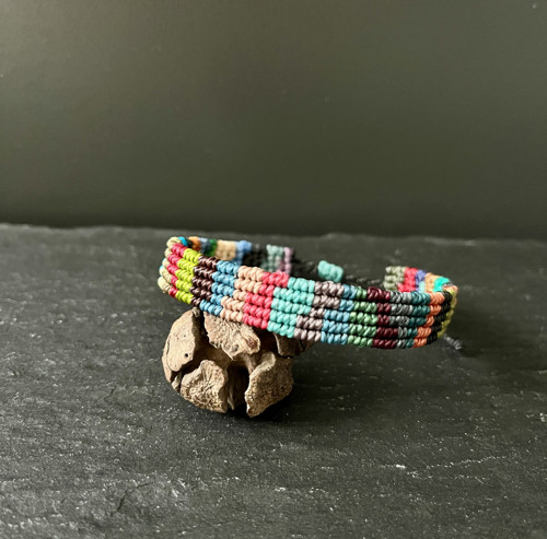 Pánský barevný macramé náramek