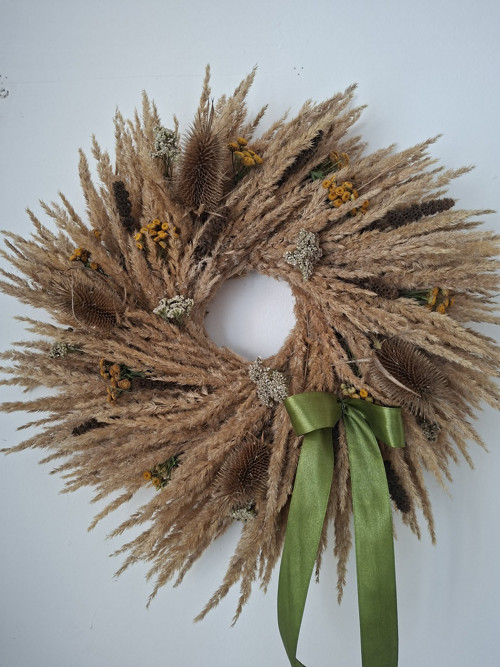 Věneček ze sušených rostlin velikost 40cm.