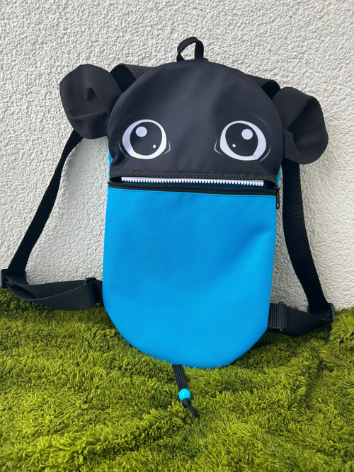 Příšerkový zubatý batoh