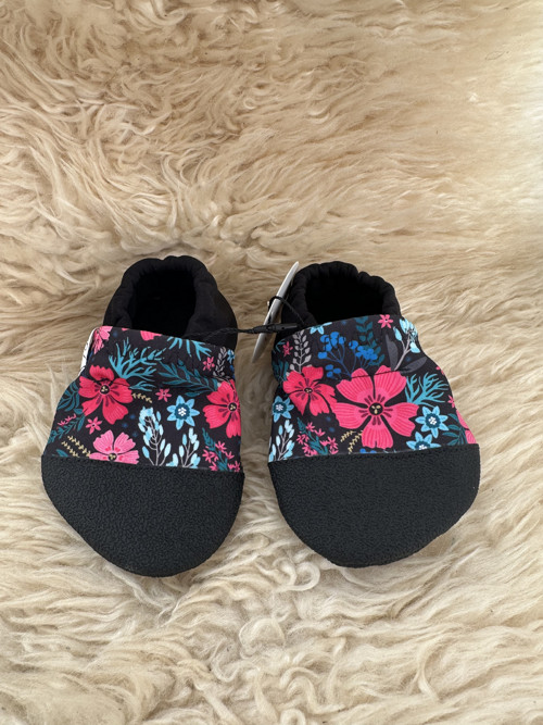 Softshellové capáčky/papučky vel. 12,5 cm