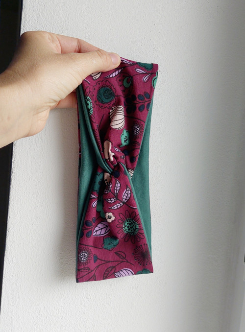 Čelenka obvod hlavy 52 - 55 cm