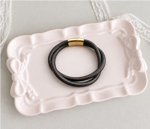 Kožený náramek Twist Gold – černý