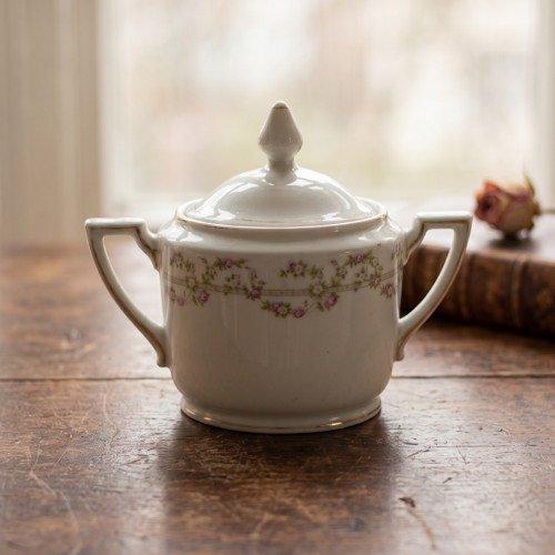 Plané růže...porcelánová dóza, cukřenka