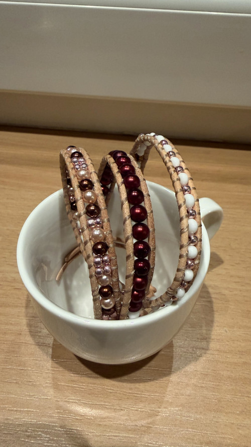 Náramek Wrap Bracelet v hnědo - vínové barvě