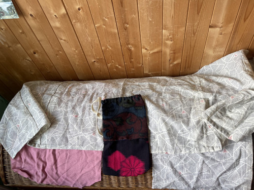 Kimono kusy látek