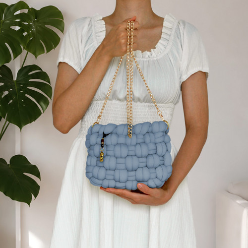 Sky Blue Mini chunky kabelka – ručně pletená