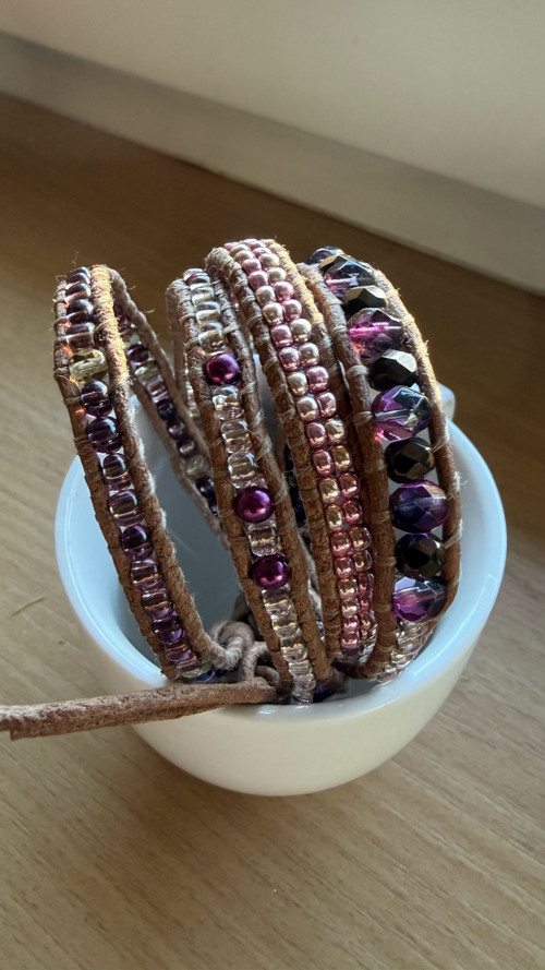 Náramek Wrap Bracelet v hnědo-fialové barvě