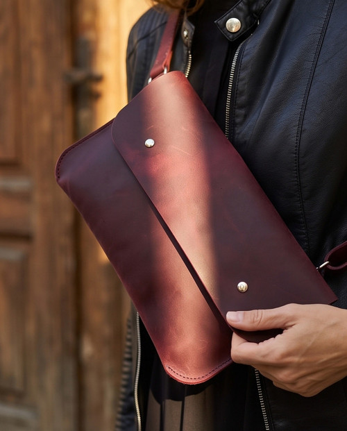 Kožené crossbody burčák