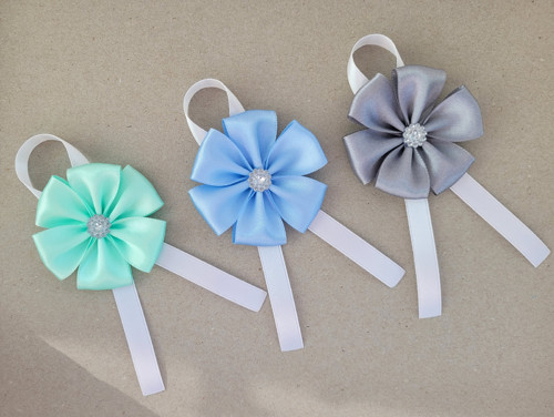 3x střední kanzashi - kotiliony - taneční SKLADEM