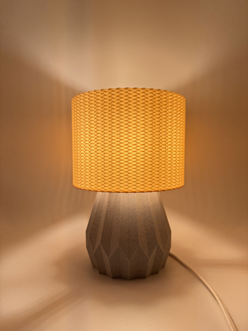 Designová stolní lampa Geo Mesh