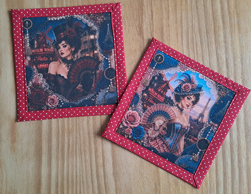 Podložka pod hrnek Dámy z Moulin Rouge