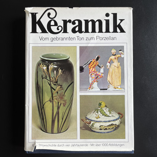 Velká kniha v němčině Keramik, rok 1981, 352 stran