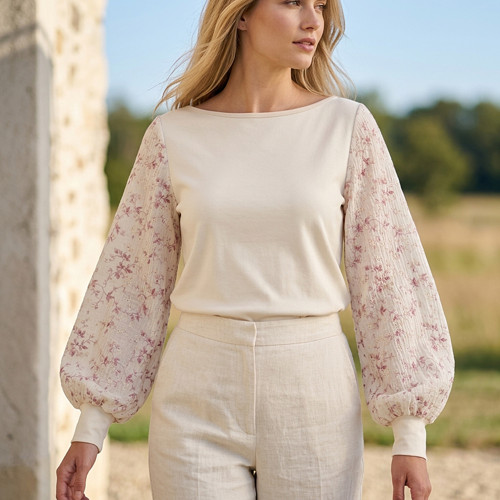 Halenka LUNA embroidery